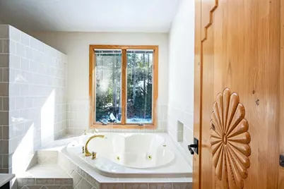 7 Randall Rd, Rochester, MA 02770 - Photo 8