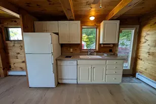 27 Carrier Ln, Sutton, MA 01590 - Photo 10
