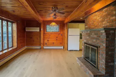 27 Carrier Ln, Sutton, MA 01590 - Photo 4