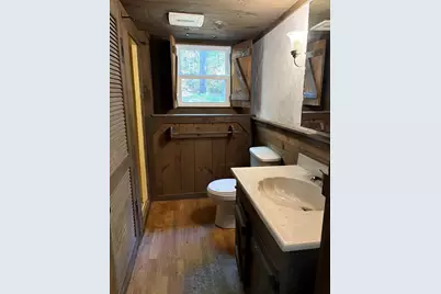 330 Pleasant St, Pembroke, MA 02359 - Photo 12