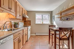 51 Colborne Rd, Boston, MA 02135 - Photo 4