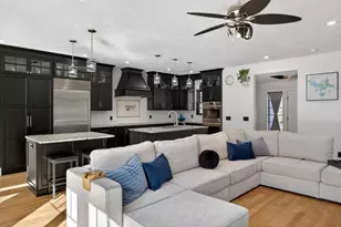 25 Manor Dr, Sandwich, MA 02537 - Photo 6