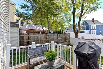 28 Richardson St #1, Wakefield, MA 01880 - Photo 4