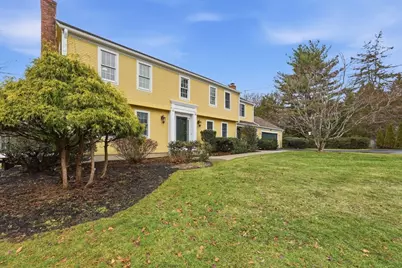 24 Olmsted Manor Dr, Somers, CT 06071 - Photo 2