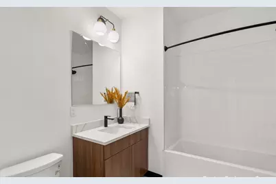 600 Broadway #409, Everett, MA 02149 - Photo 2