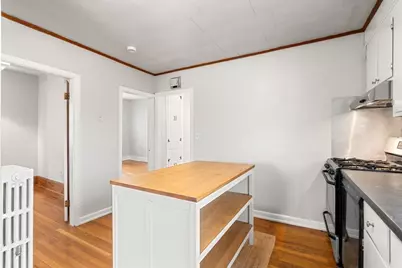 9-11 Cross St #9, Quincy, MA 02169 - Photo 4