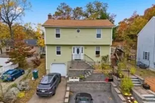 22 Juniper St, Lowell, MA 01852 - Photo 1