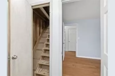 22 Juniper St, Lowell, MA 01852 - Photo 30