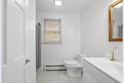 22 Juniper St, Lowell, MA 01852 - Photo 24