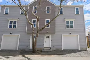 46 Holt Rd, Bourne, MA 02532 - Photo 4