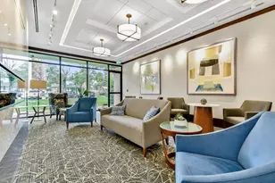 6 Whittier Pl, Boston, MA 02114 - Photo 10