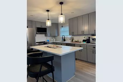 79 Humes Ave, Worcester, MA 01605 - Photo 2