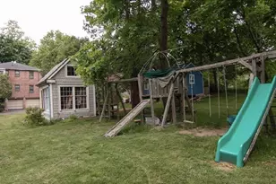 9 Reservoir Rd, Brookline, MA 02467 - Photo 16