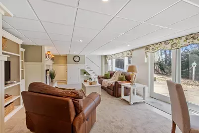 18 Howe Ave, Shrewsbury, MA 01545 - Photo 20