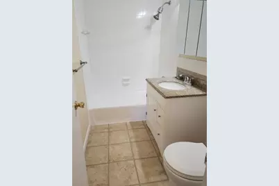 135 East Main St #U-11, Westborough, MA 01581 - Photo 8