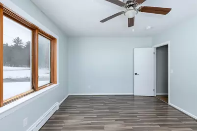 105 Railroad St, Belchertown, MA 01007 - Photo 14