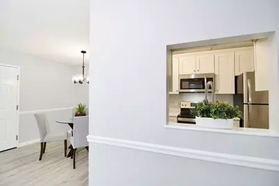 22 Maple Crest Cir #E, Holyoke, MA 01040 - Photo 14