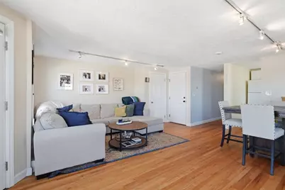 49 Sagamore Ave #3A, Winthrop, MA 02152 - Photo 2