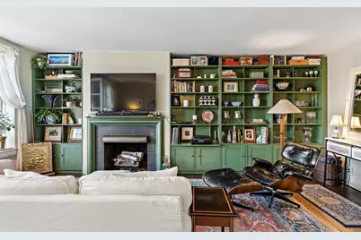 92 Chestnut St, Boston, MA 02108 - Photo 32