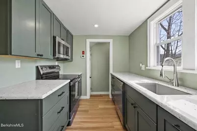 50 1/2 Williams Street, North Adams, MA 01247 - Photo 8