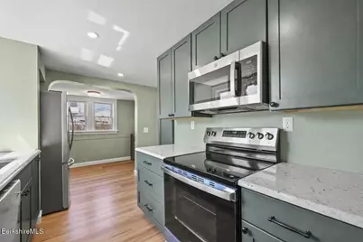 50 1/2 Williams Street, North Adams, MA 01247 - Photo 10
