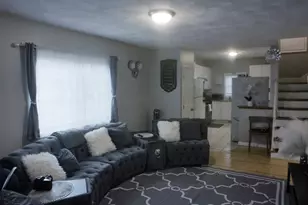 46 Cottage St, Wilmington, MA 01887 - Photo 4