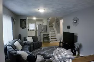 46 Cottage St, Wilmington, MA 01887 - Photo 4