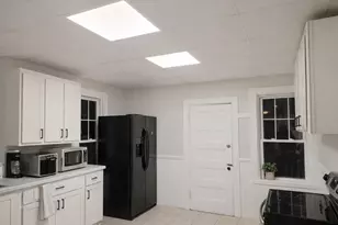 67 Hillside St, Boston, MA 02120 - Photo 4