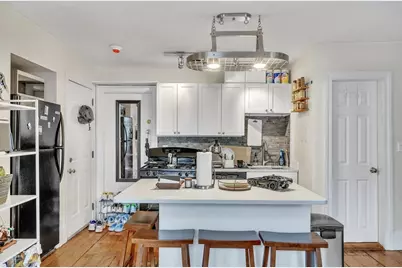 16 Hancock St #5R, Boston, MA 02114 - Photo 2