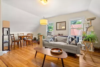 36 Willow Street #3, Newton, MA 02459 - Photo 4