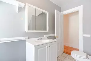 36 Willow St, Newton, MA 02459 - Photo 10