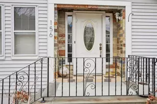 156 Lowell, Lexington, MA 02420 - Photo 2