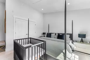 11 Lowell St, Arlington, MA 02476 - Photo 18