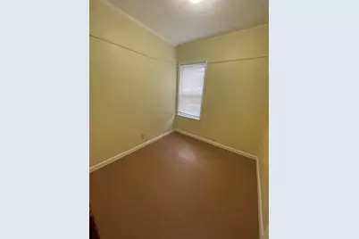 33 Nashua St #1S, Fall River, MA 02721 - Photo 4