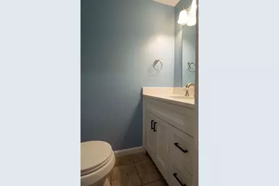 8 Laurelwood Dr #8, Hopedale, MA 01747 - Photo 12
