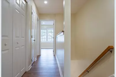 8 Laurelwood Dr #8, Hopedale, MA 01747 - Photo 22