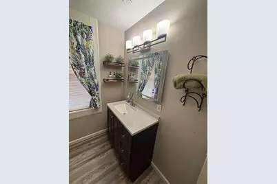127 Melha Ave, Springfield, MA 01104 - Photo 14