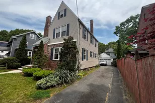 127 Melha Ave, Springfield, MA 01104 - Photo 4