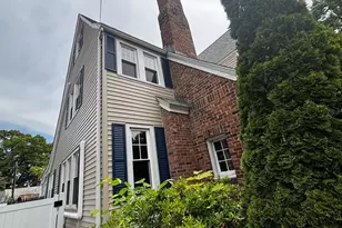 127 Melha Ave, Springfield, MA 01104 - Photo 6