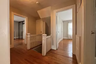 127 Melha Ave, Springfield, MA 01104 - Photo 12