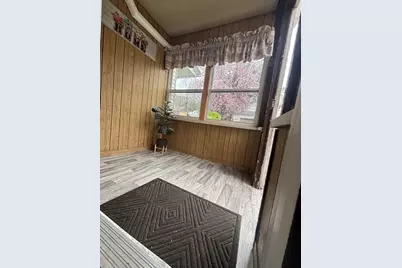 127 Melha Ave, Springfield, MA 01104 - Photo 22