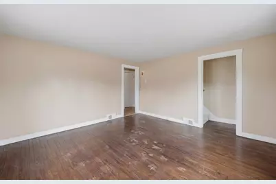 913 Lancaster Street, Leominster, MA 01453 - Photo 18