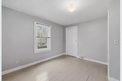 913 Lancaster Street, Leominster, MA 01453 - Photo 20