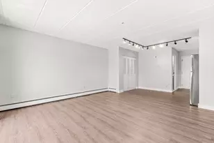 881 Broadway, Everett, MA 02149 - Photo 4