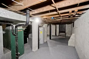 21 Chester St, Springfield, MA 01105 - Photo 36