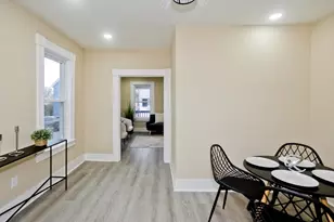 21 Chester St, Springfield, MA 01105 - Photo 14