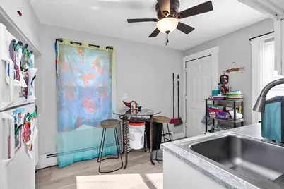 90 Quequechan St, Fall River, MA 02723 - Photo 8