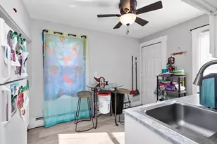 90 Quequechan St, Fall River, MA 02723 - Photo 8