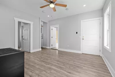 90 Quequechan St, Fall River, MA 02723 - Photo 18