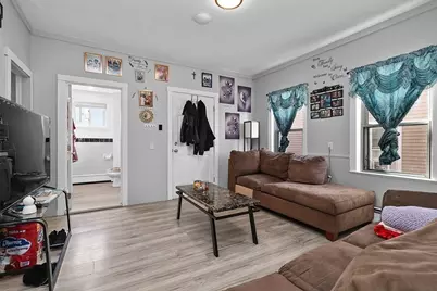 90 Quequechan St, Fall River, MA 02723 - Photo 4